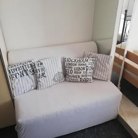 公寓 Studio Apartman Mikeli Near The Sea,pets Allowed Kaštela