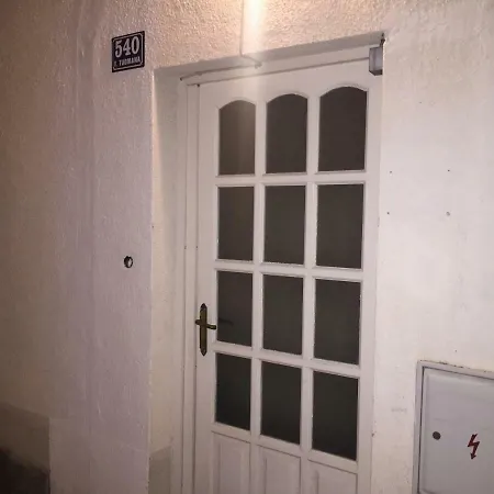 Studio Apartman Mikeli Near The Sea,pets Allowed *