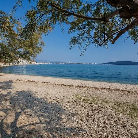 Studio Apartman Mikeli Near The Sea,pets Allowed *